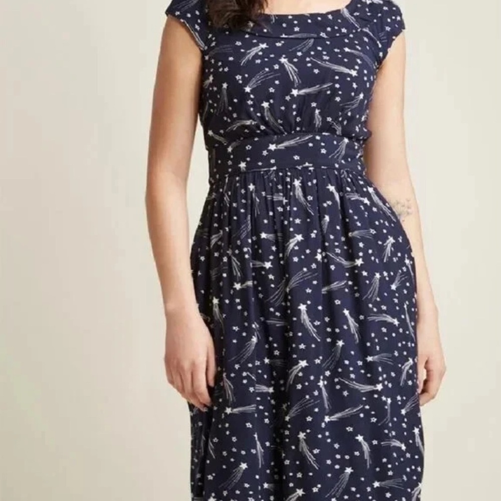 Emily and Fin Stars Pattern Sleeveless Dress